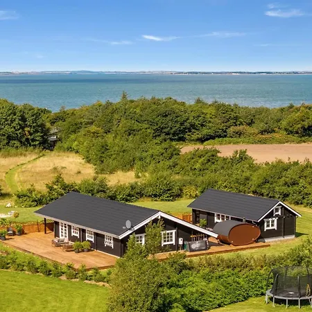 Vakantiehuis Gizella - 500m To The Fjord By Interhome *
